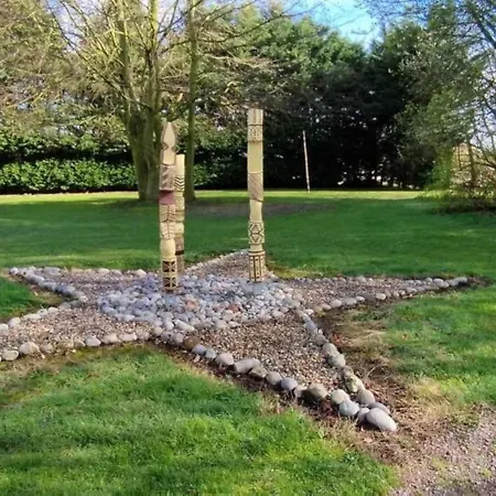 Ancienne Bergerie De 15 Pers En Baie De Somme Avec Grand Jardin Prive *