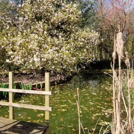 Holiday home Ancienne Bergerie De 15 Pers En Baie De Somme Avec Grand Jardin Prive